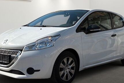 Peugeot 208 67.238 km 2.799 &euro; Berlin 12681