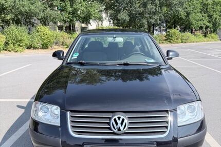 VW Passat 210.000 km 1.000 &euro; Berlin 12353