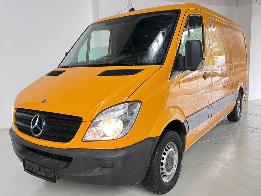 Mercedes-Benz Sprinter 180.000 km 8.800 € Potsdam-Drewitz b.Berlin 14478