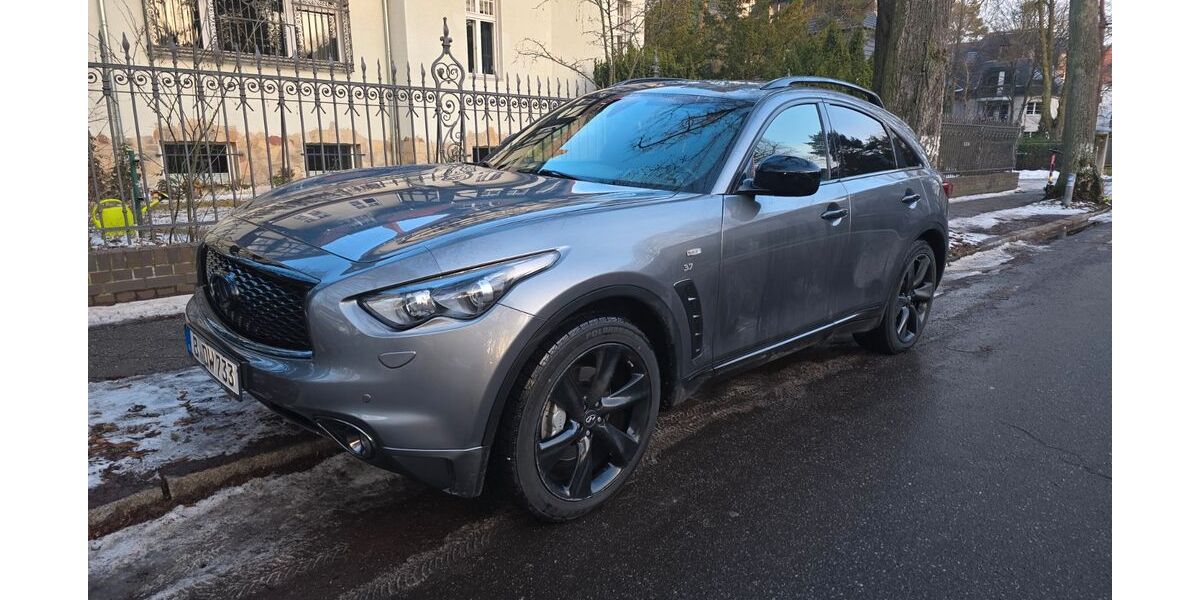 INFINITI QX70 87.500 km 17.499 &euro; Berlin 14193