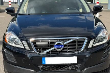 Volvo XC60 169.000 km 13.990 &euro; Berlin 10369