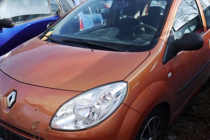Renault Twingo 133.000 km 1.999 &euro; Berlin 12439