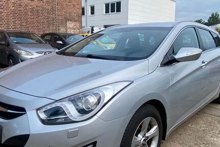 Hyundai i40 64.000 km 7.890 &euro; Berlin-Lichtenberg 10365