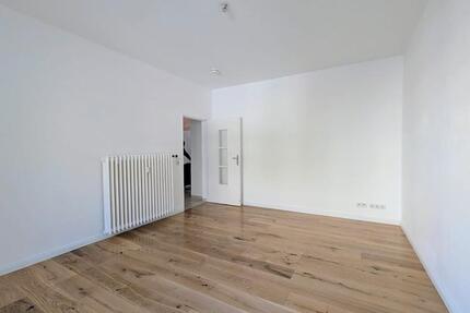 Wohnung Berlin Charlottenburg-Wilmersdorf - 4 Zimmer, 73 m&sup2;, 485.000&euro; | Angebot:26824384