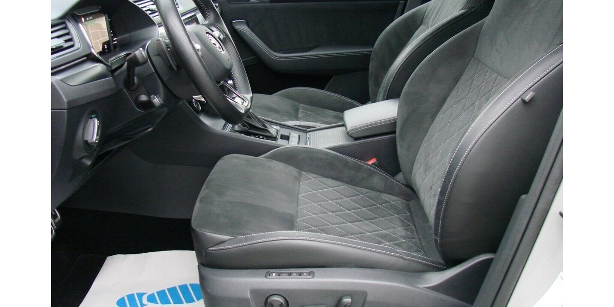 Skoda Superb 2.0TDI Sportline ACC Columbus Kamera AHK 34.483 km 35.980 &euro; Falkensee 14612