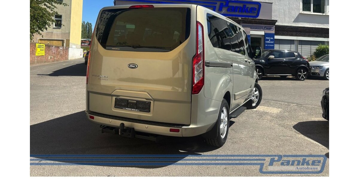 Ford Tourneo Custom 300 L1 Titanium*8Sitz*AHK*SHZ*NAV 100.000 km 18.990 &euro; Berlin 13187
