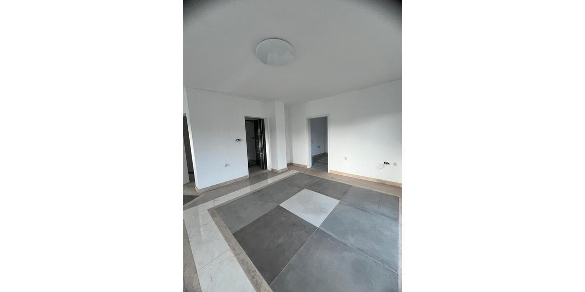 Villa Groß Kreutz (Havel) - 8 Zimmer, 240 m&sup2;, 680.000&euro; | Angebot:26143777