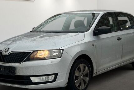 Skoda Rapid 340.460 km 3.699 &euro; Berlin 12681