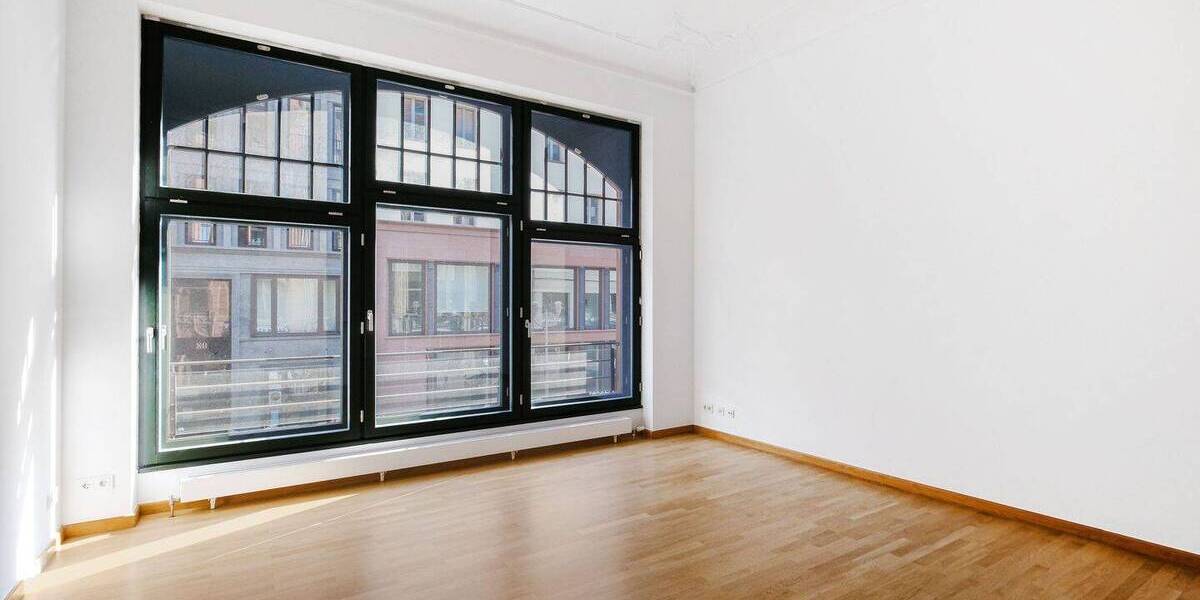 Etagenwohnung Berlin Mitte - 4 Zimmer, 138 m&sup2;, 2.627&euro; | Angebot:26094109