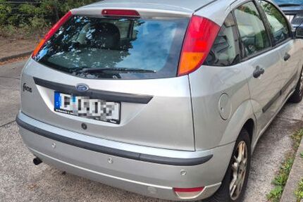 Ford Focus 214.000 km 1.500 &euro; Potsdam 14480
