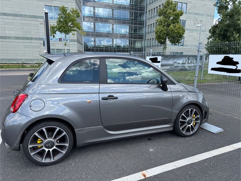 Abarth 695 5.000 km 27.500 € Berlin 14129