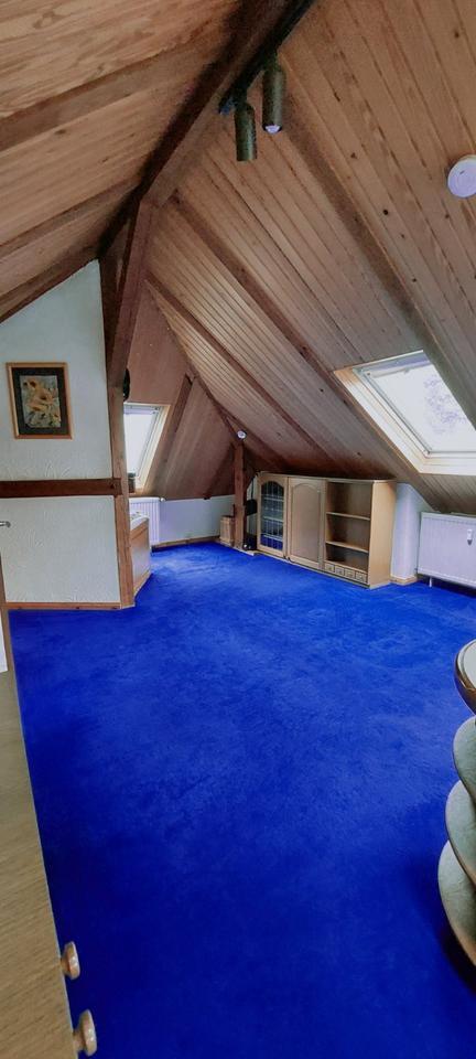 Charmante kleine Dachgeschoßwohnung in Berlin-Lichtenrade