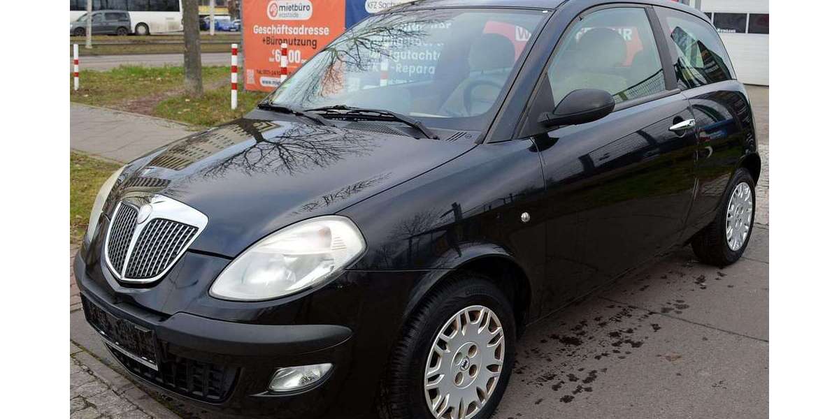 Lancia Ypsilon 167.400 km 1.600 € Berlin 12681