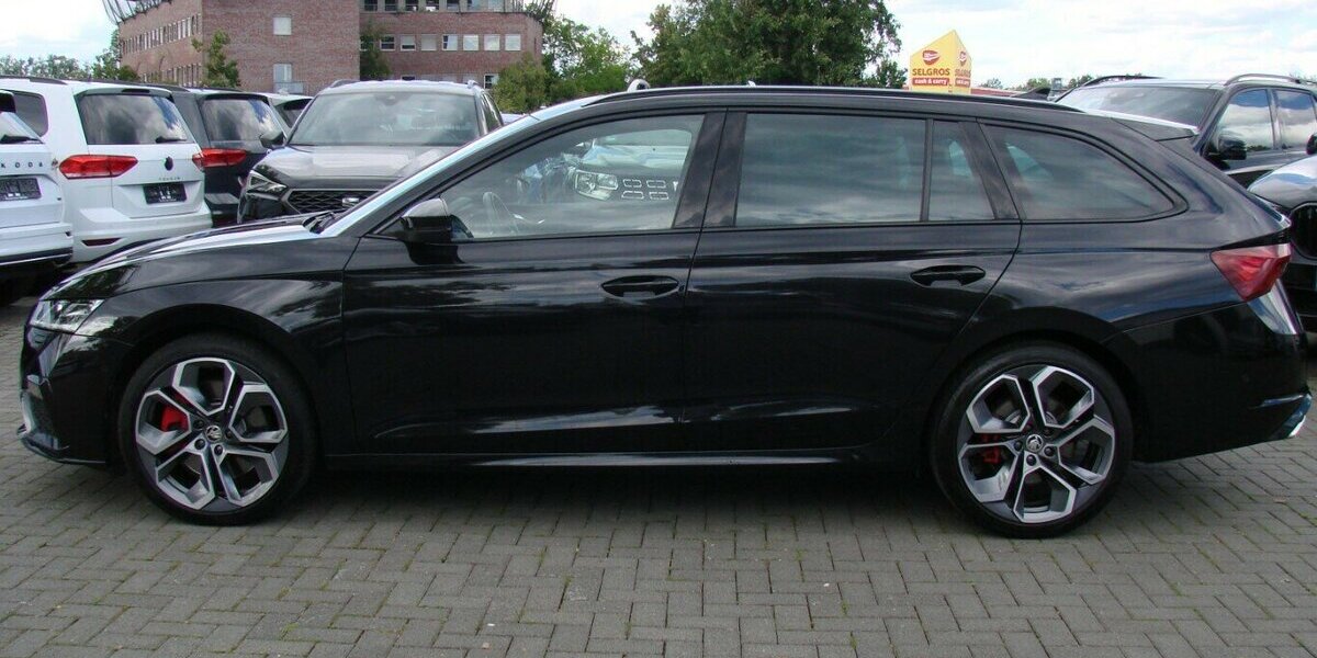 Skoda Octavia 2.0TSi RS Plus ACC Pano Canton Kamera 56.280 km 31.980 &euro; Falkensee 14612
