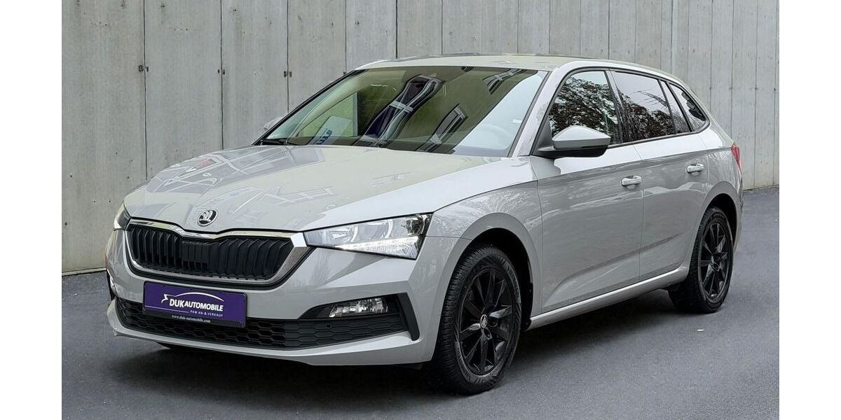 Skoda Scala 93.013 km 15.999 &euro; Berlin 13089
