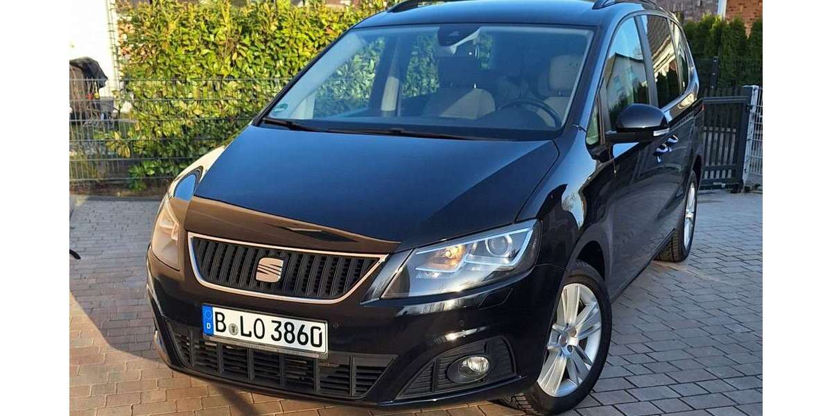Seat Alhambra 123.000 km 11.990 &euro; Berlin 12526