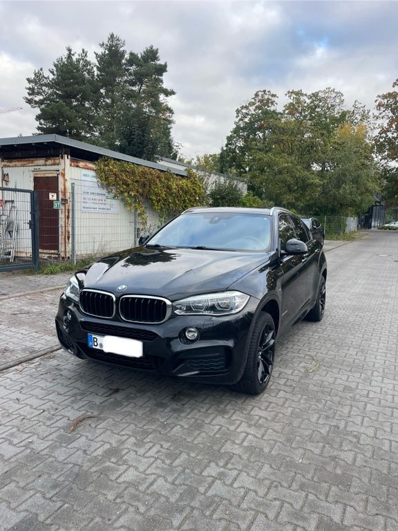 BMW X6 89.857 km 35.200 € Berlin 10559