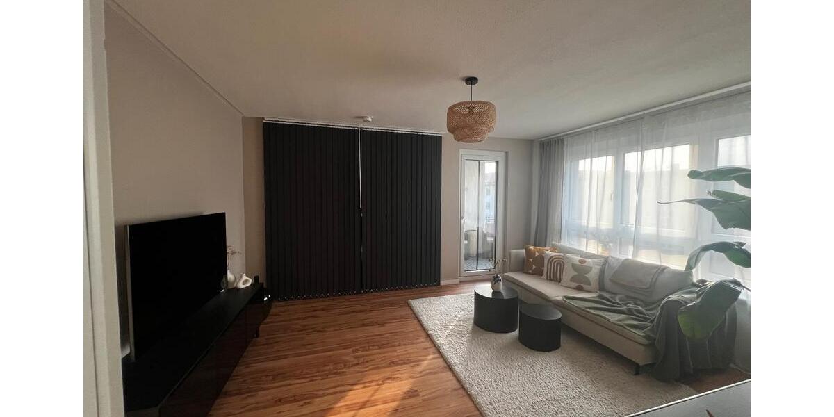 Etagenwohnung Berlin Friedrichshain-Kreuzberg - 1.5 Zimmer, 42 m&sup2;, 1.500&euro; | Angebot:26170000