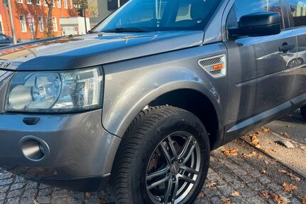 Land Rover Freelander 186.326 km 6.990 &euro; Berlin - Tempelhof 12107