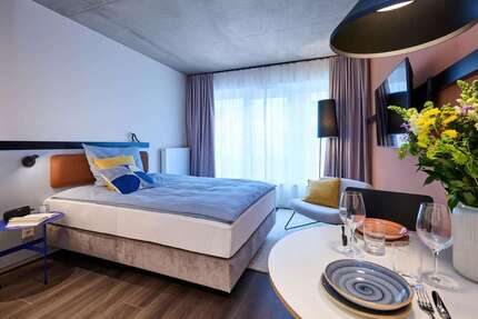 Wohnung Berlin Charlottenburg - 1 Zimmer, 20 m&sup2;, 930&euro; | Angebot:27357708
