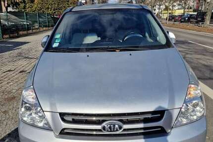 Kia Carnival 132.000 km 1.999 &euro; Berlin 12309