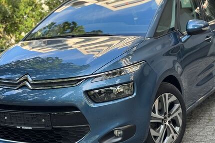 Citroen C4 Picasso 53.626 km 10.490 &euro; Berlin 13089