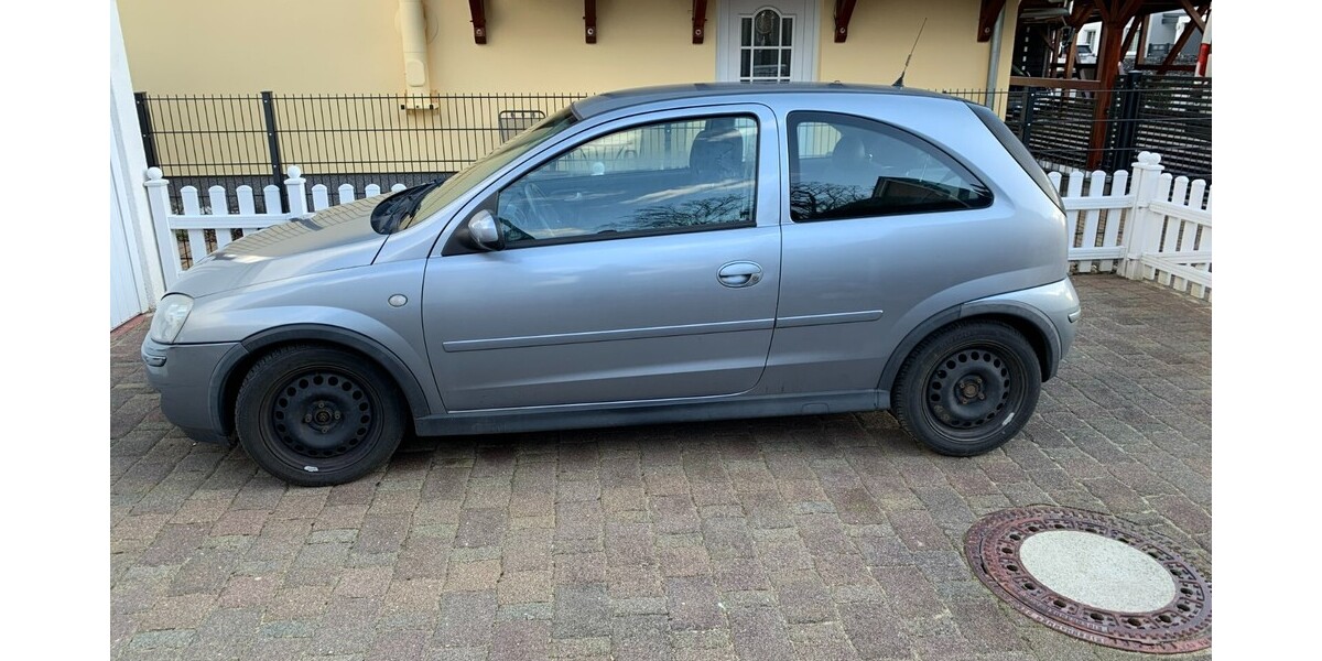 Opel Corsa C 129.000 km 2.490 € Ludwigsfelde 14974