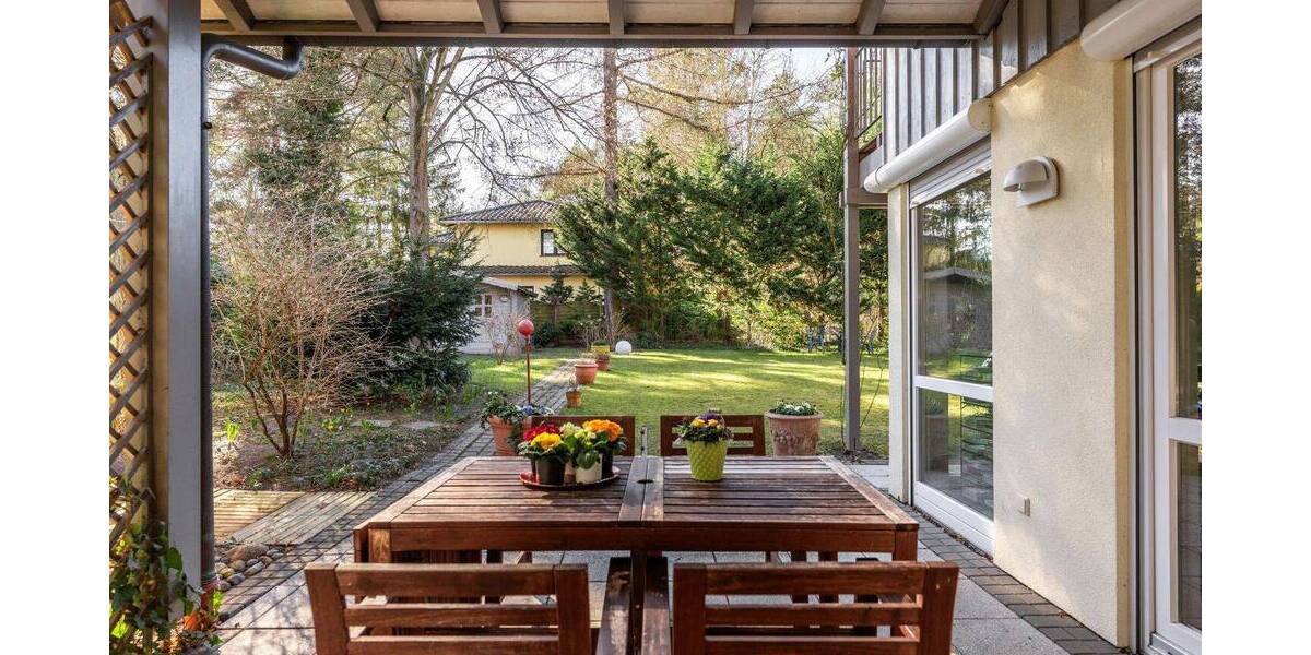 Einfamilienhaus Potsdam Groß Glienicke - 5 Zimmer, 220 m&sup2;, 3.600&euro; | Angebot:26788167