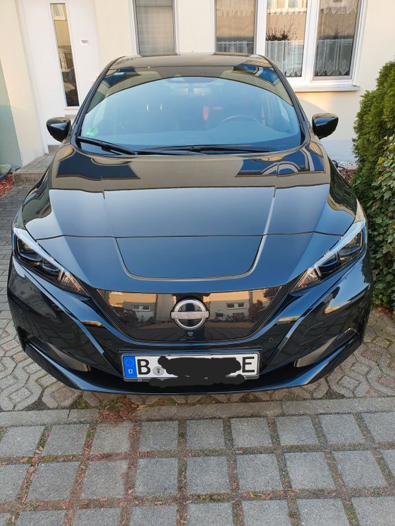 Nissan Leaf 18.378 km 18.400 € Berlin 13059