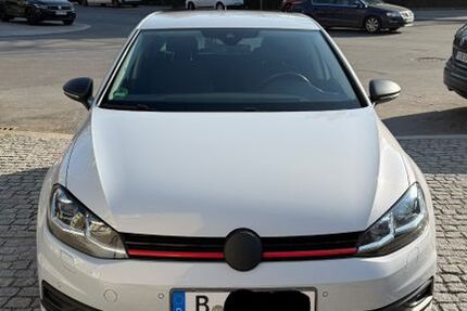 VW Golf 103.000 km 14.300 &euro; Berlin 12103