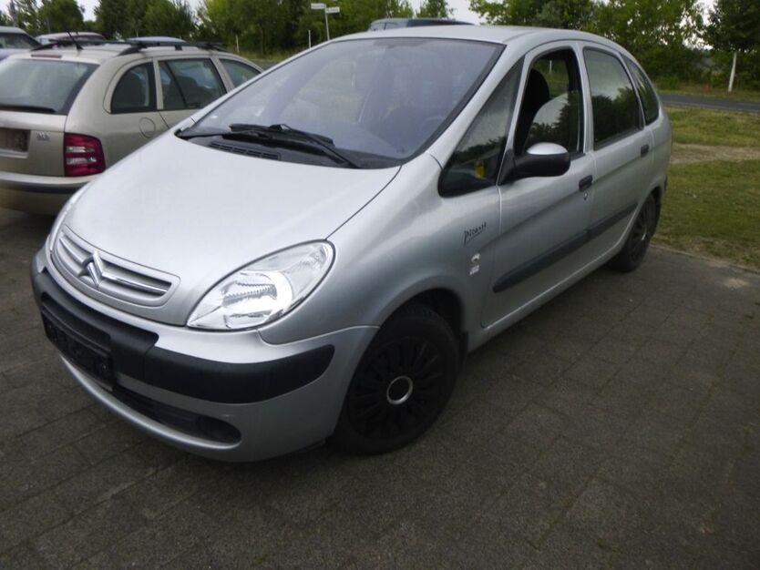 Citroen Xsara Picasso 88.000 km 3.990 € Oberkrämer 16727