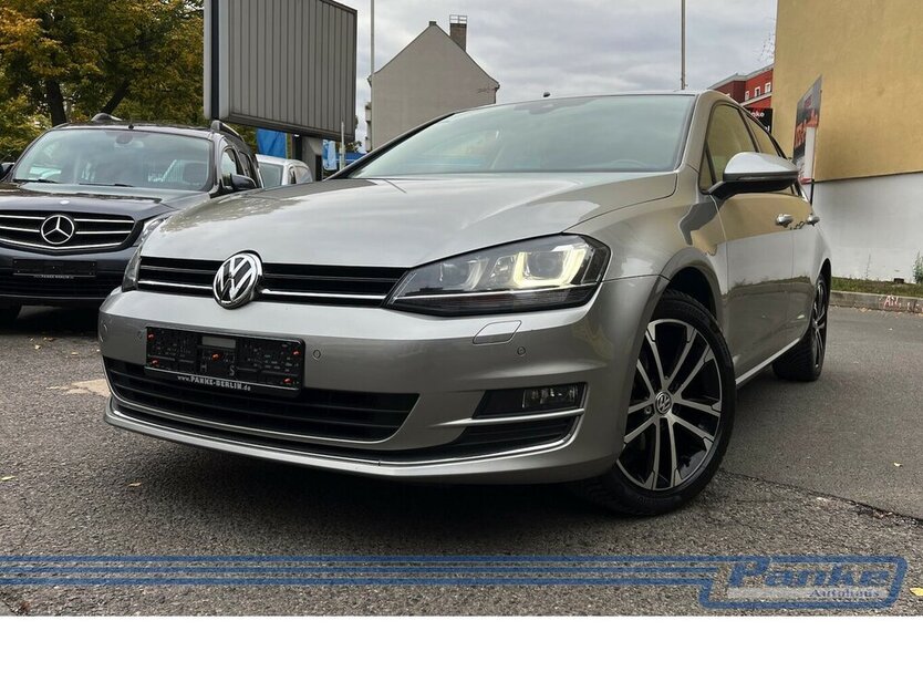 VW Golf VII Allstar BMT*PDC*Xenon*SHZ*Tempo* 94.457 km 12.990 € Berlin 13187
