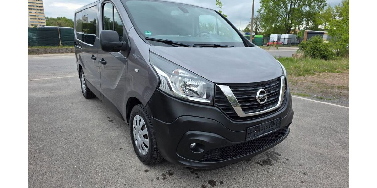 Nissan NV300 244.312 km 9.890 &euro; Berlin 13055