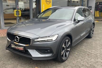 Volvo V60 Cross Country 59.254 km 32.490 &euro; Ketzin 14669