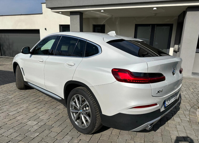 X4