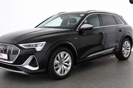 Audi e-tron 38.278 km 44.780 &euro; Berlin 12103