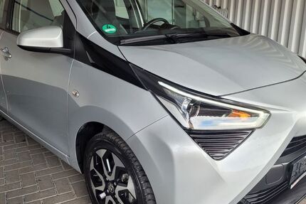Toyota Aygo (X) 7.883 km 13.950 &euro; Berlin 12277