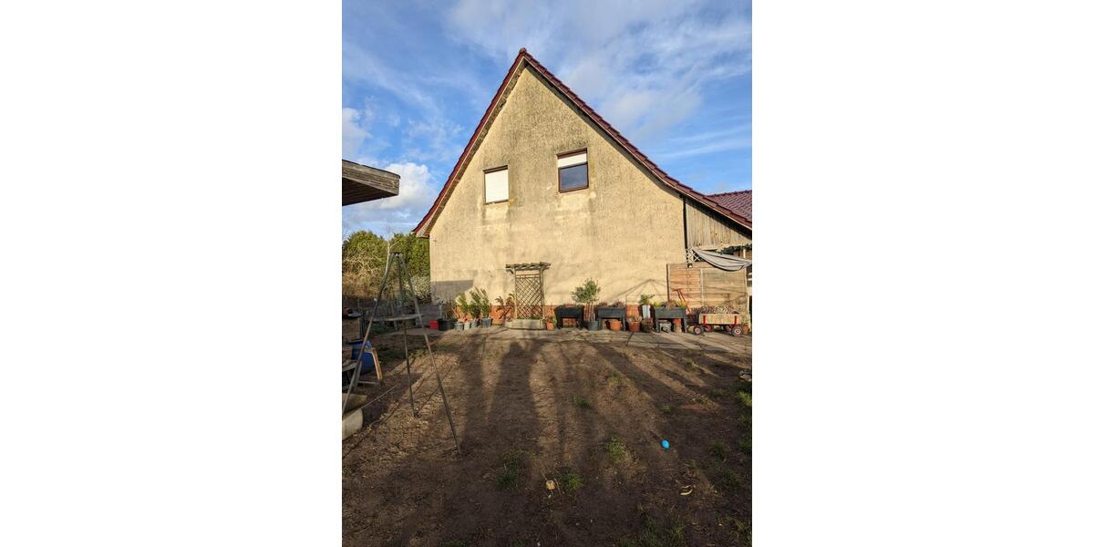 Einfamilienhaus Trebbin - 4 Zimmer, 110 m&sup2;, 110.000&euro; | Angebot:23289508