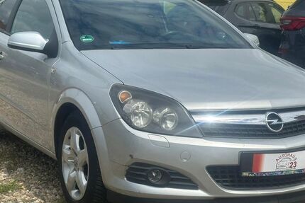 Opel Astra 186.681 km 3.299 € Trebbin 14959