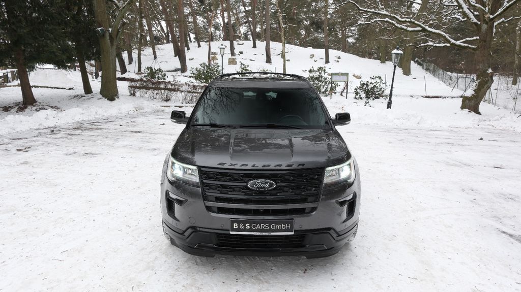 Ford Explorer 84.900 km 28.900 &euro; Nauen 14641