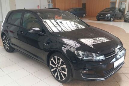 VW Golf 131.000 km 14.900 &euro; Mahlow 15831