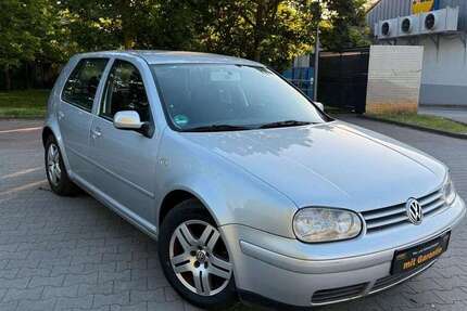 VW Golf 215.000 km 1.999 &euro; Berlin 13089