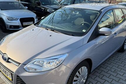 Ford Focus 133.000 km 5.890 &euro; Berlin Wittenau -Reinickendorf 13407