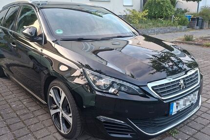 Peugeot 308 162.000 km 8.990 &euro; Potsdam 14469