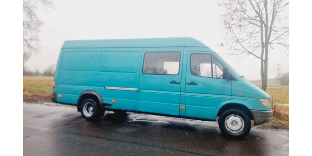 Mercedes-Benz Sprinter 178.332 km 7.200 &euro; Berlin 13629
