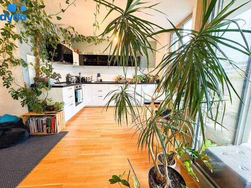 Diese Zwei-Zimmerwohnung in bester Lage erwartet Sie samt Einbauküche und Balkon !! unbefristet !! 2 zimmer