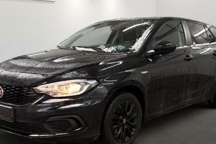 Fiat Tipo 158.325 km 5.999 &euro; Berlin 12681