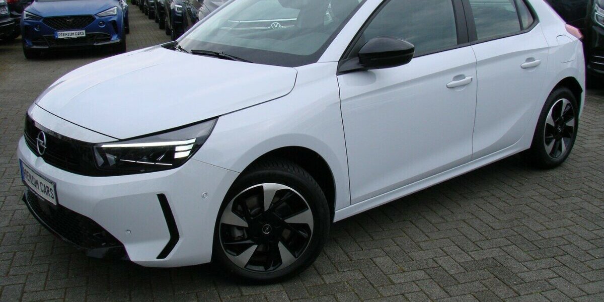 Opel Corsa-e e Edition Long Range Totwinkel Volldigital 1.999 km 24.980 &euro; Falkensee 14612