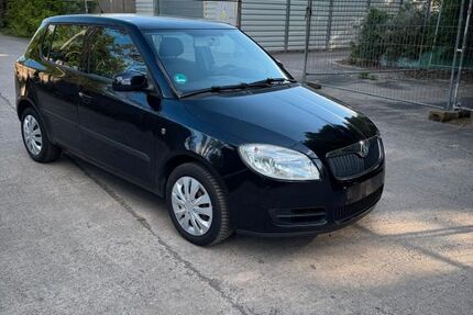 Skoda Fabia 165.988 km 1.999 &euro; Berlin 13156