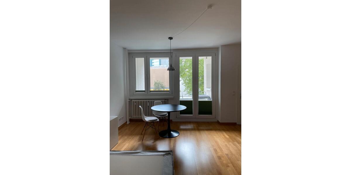 Etagenwohnung Berlin Charlottenburg-Wilmersdorf - 1 Zimmer, 43 m&sup2;, 299.000&euro; | Angebot:26698026
